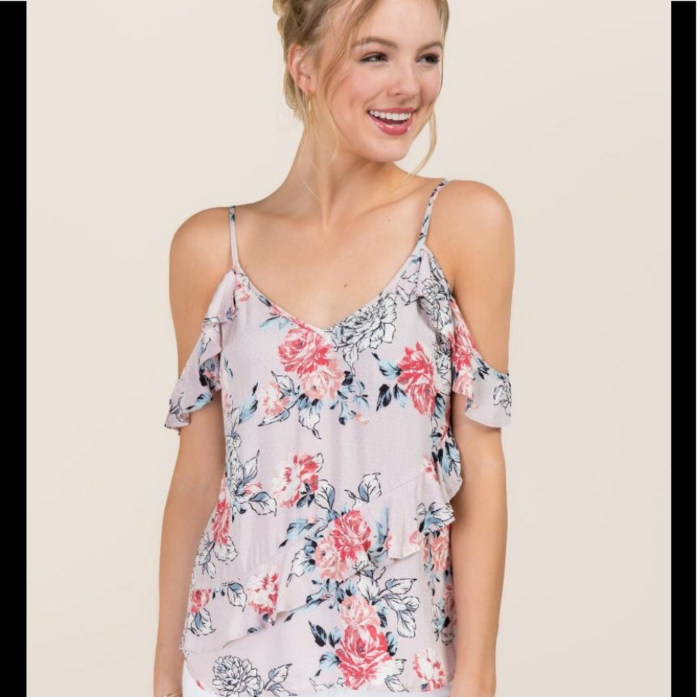 Cold shoulder Top